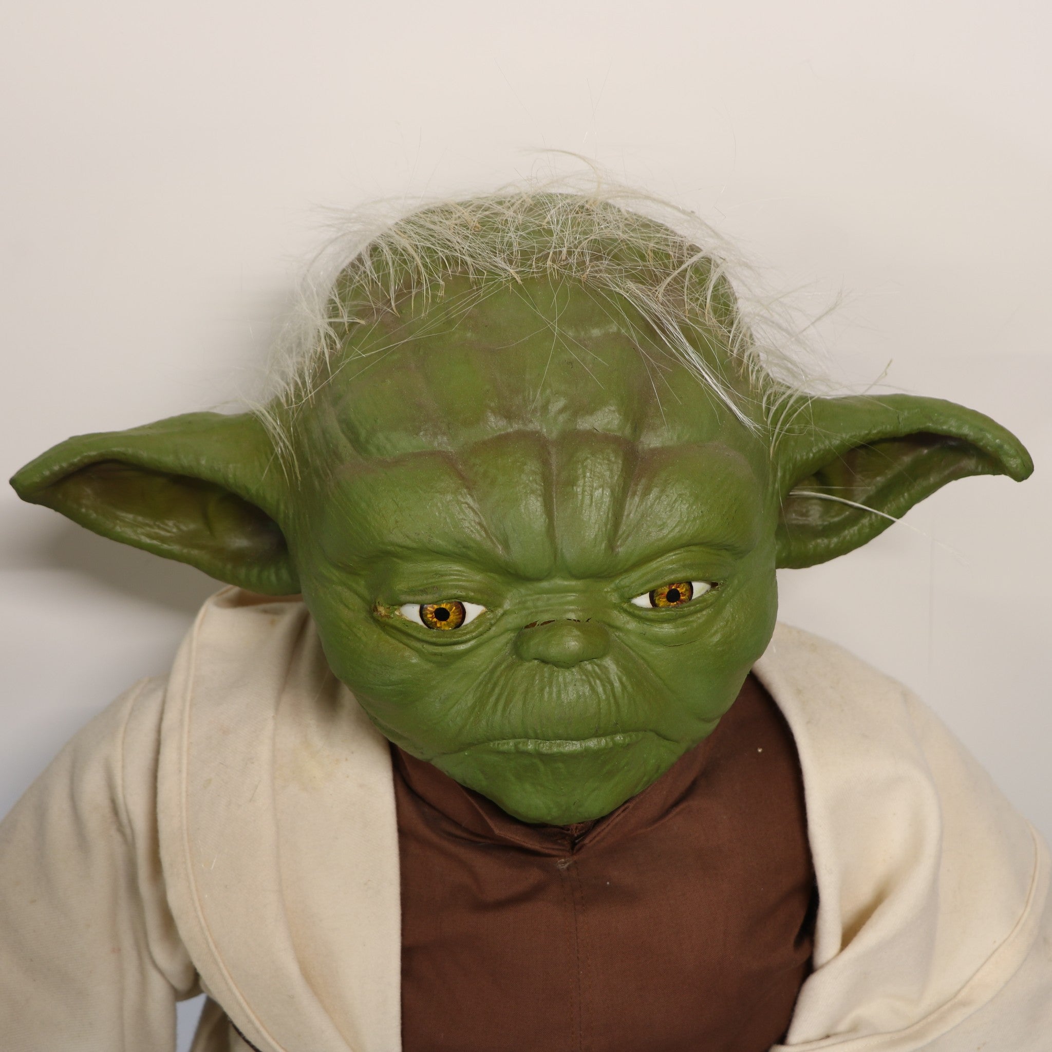 Yoda Star Wars Silicon 1:1 Life Size Film Movie Prop Figure | VGC