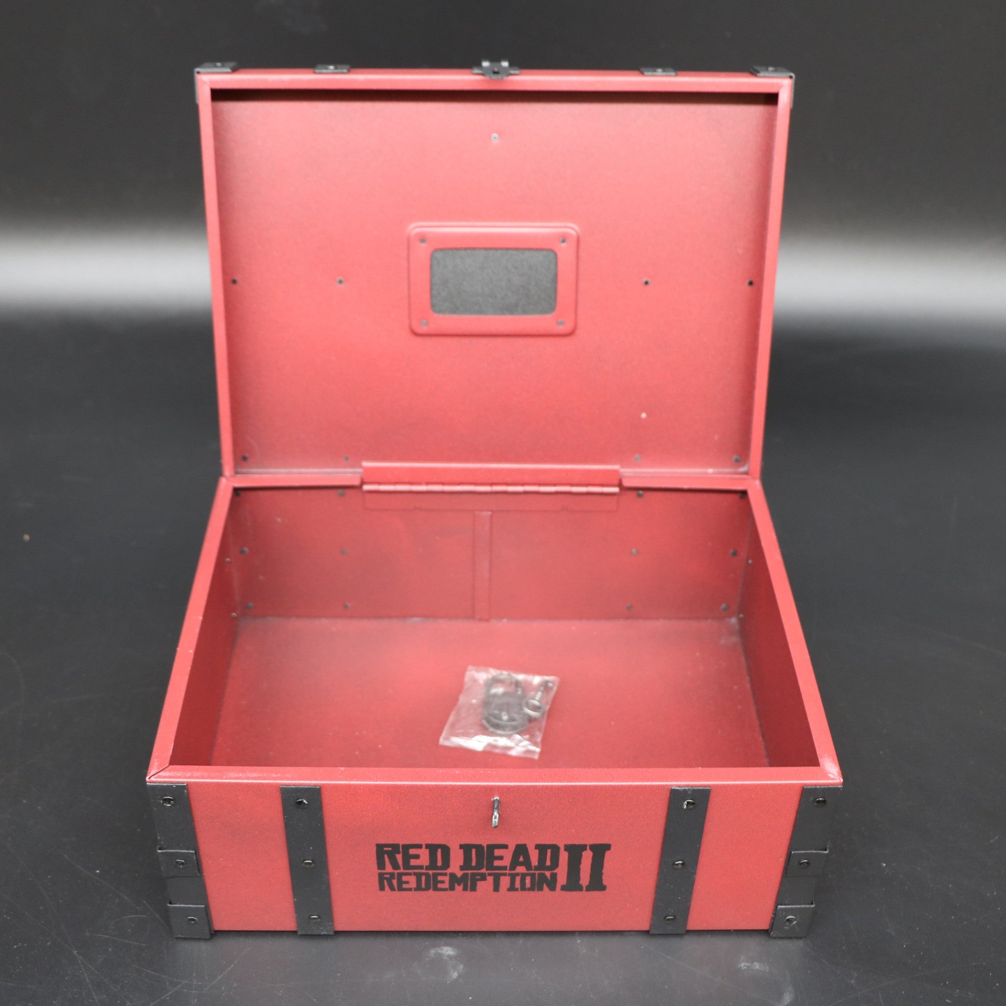 Red Dead Redemption II (2) | Metal Tithing Box With Lock & Key | Collectors Item