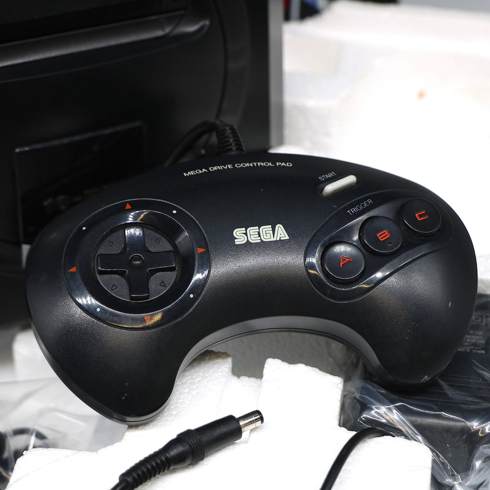 Sega MegaDrive 1 Console | 16 Bit | Altered Beast | Boxed In Nice Condition