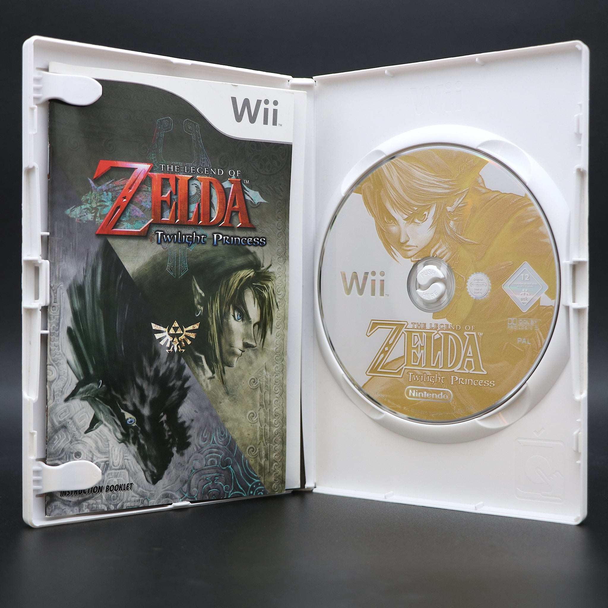 The Legend of Zelda | Twilight Princess | Nintendo WII Game | Very Good